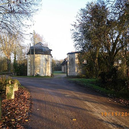 La Petite Varenne Turny Exterior foto