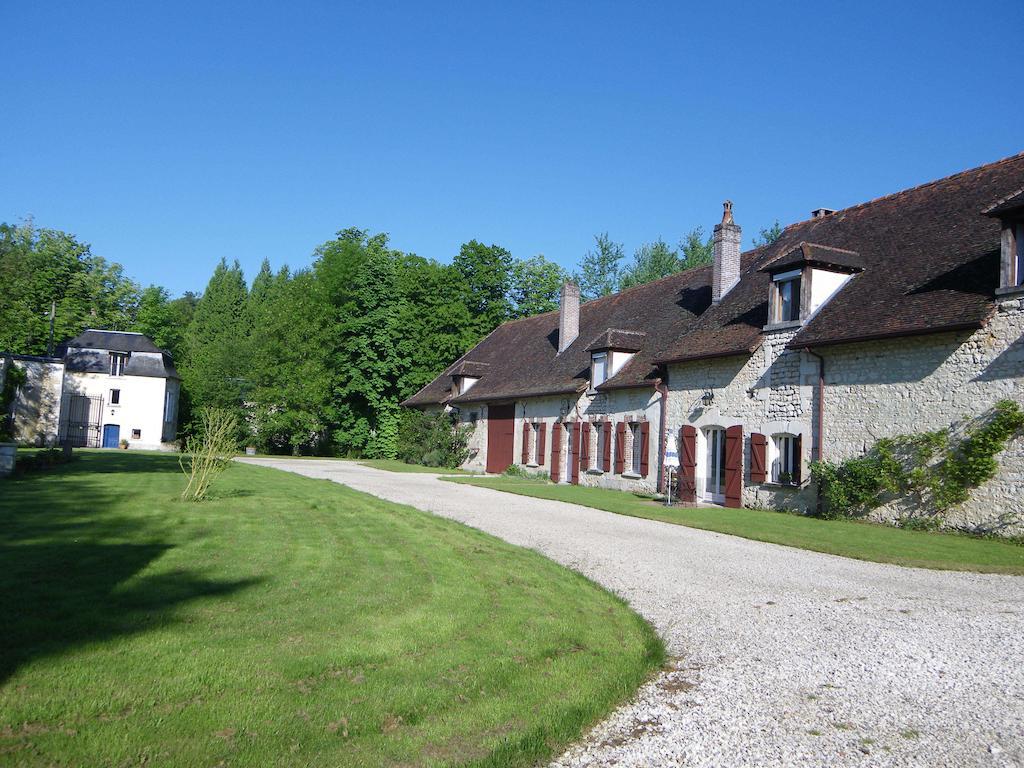 La Petite Varenne Turny Exterior foto